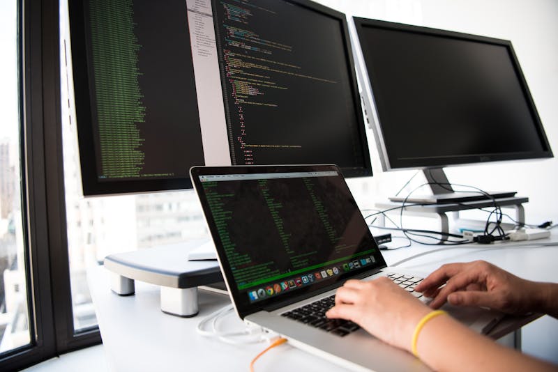 Healthcare IT & Digital Platforms